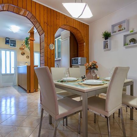 Holiday Villa Anna Primorski Dolac Zewnętrze zdjęcie