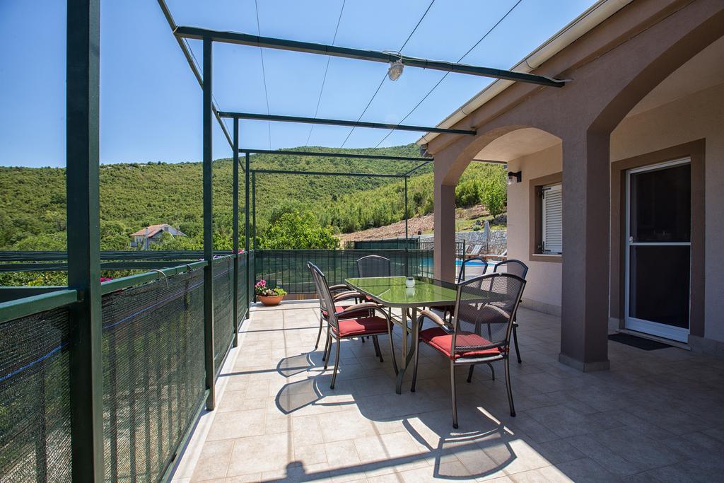 Holiday Villa Anna Primorski Dolac Zewnętrze zdjęcie